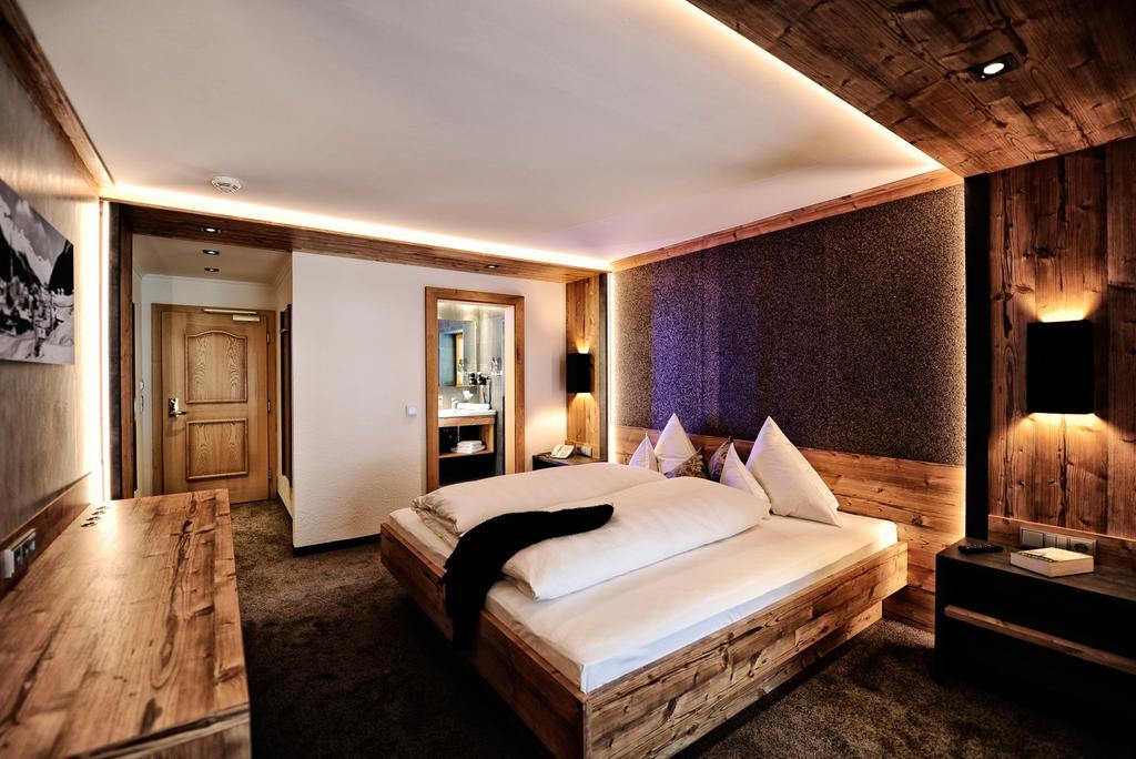 אישגל Hotel Fatlar מראה חיצוני תמונה