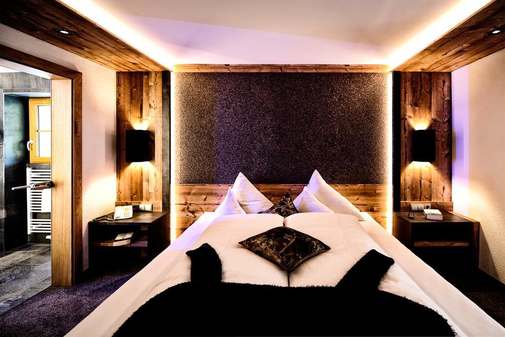 אישגל Hotel Fatlar מראה חיצוני תמונה