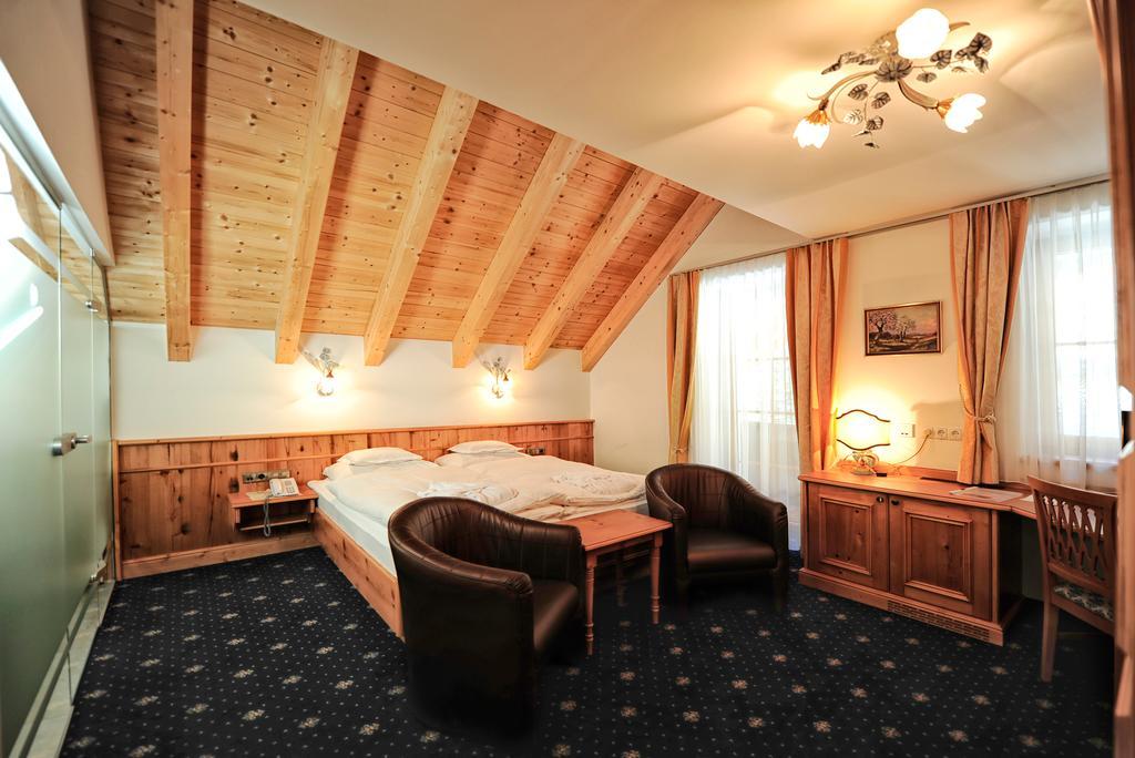 אישגל Hotel Fatlar מראה חיצוני תמונה